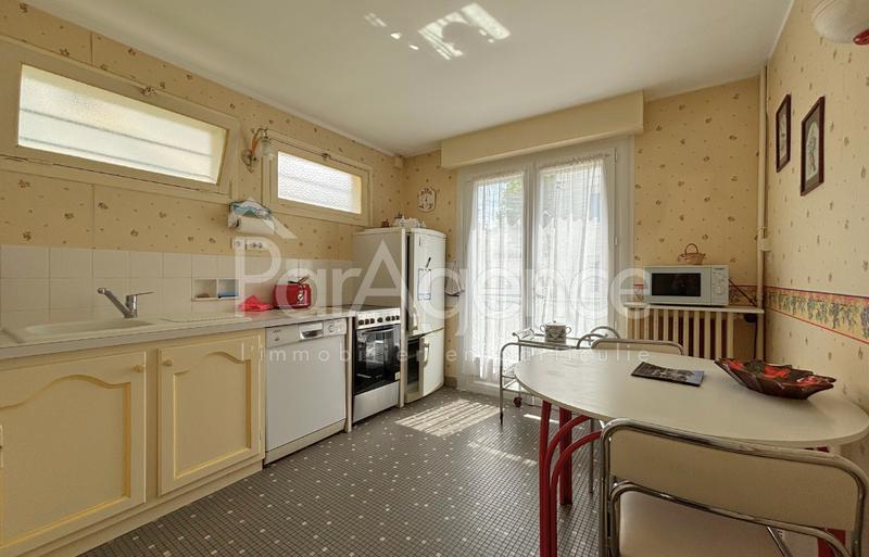 Maison - 103 m² - 5 pièces