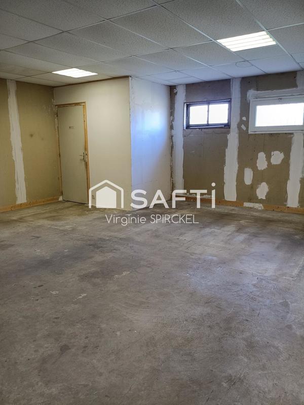 Local commercial - 1 620 m² - 1 pièce