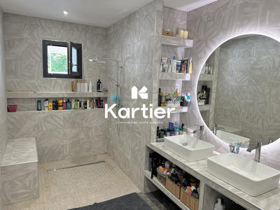 Maison contemporaine - 115 m² - 4 pièces