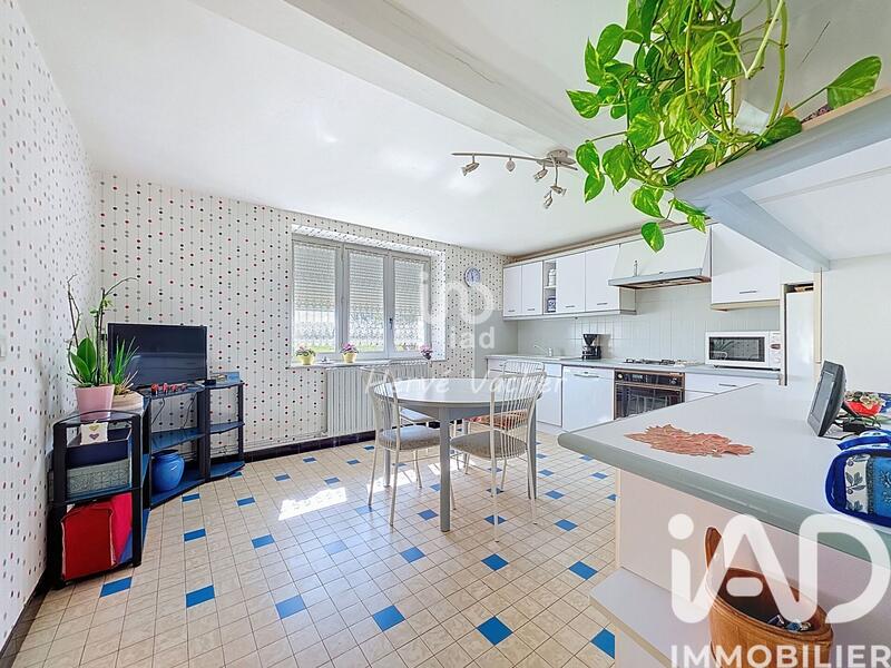 Maison - 142 m² - 5 pièces