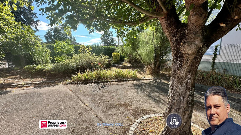 Maison - 215 m² - 7 pièces