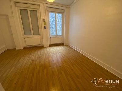 Appartement - 61 m² - 2 pièces