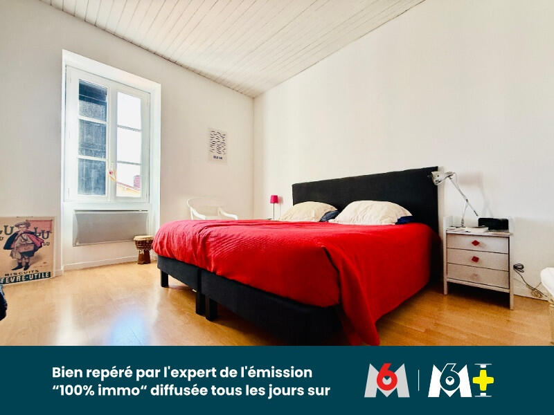 Maison - 200 m² - 5 pièces