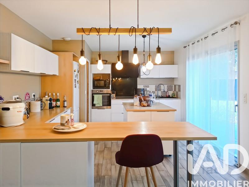 Maison - 102 m² - 4 pièces