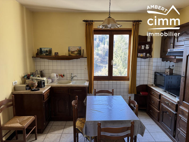 Maison - 59 m² - 5 pièces