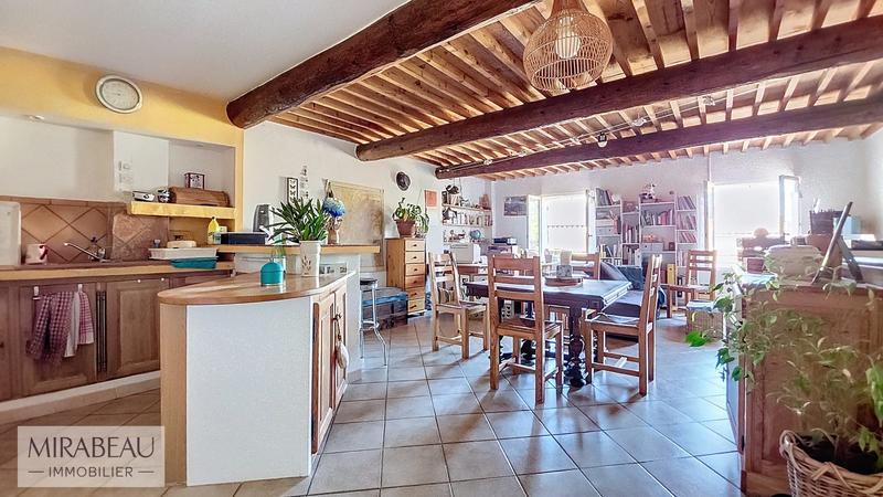 Maison - 85 m² - 5 pièces