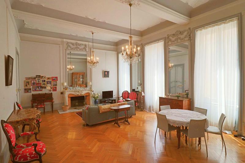 Appartement - 128 m² - 4 pièces