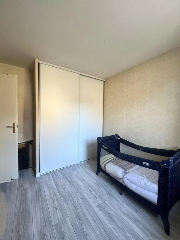 Maison - 96 m² - 6 pièces