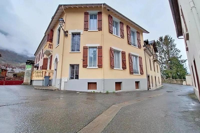 Maison - 105 m² - 3 pièces