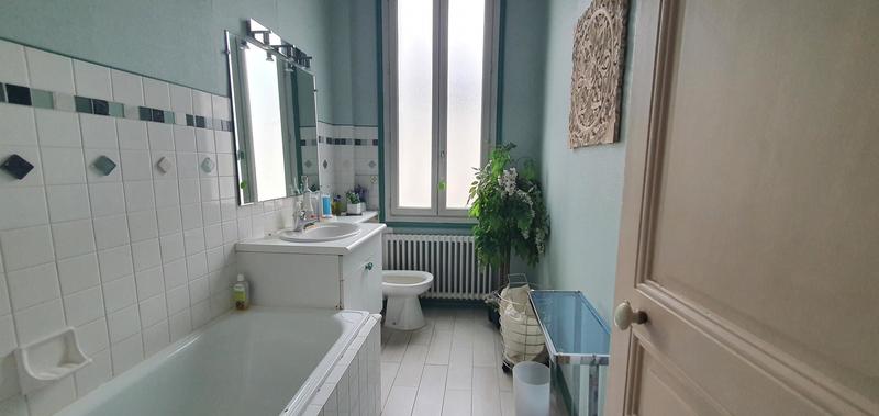 Maison - 135 m² - 6 pièces