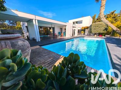 Maison de maîtres - 175 m² - 5 pièces