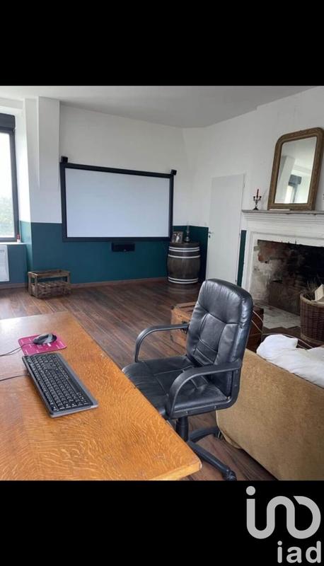 Maison - 252 m² - 10 pièces