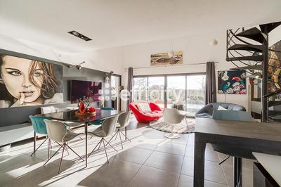 Villa - 153 m² - 5 pièces