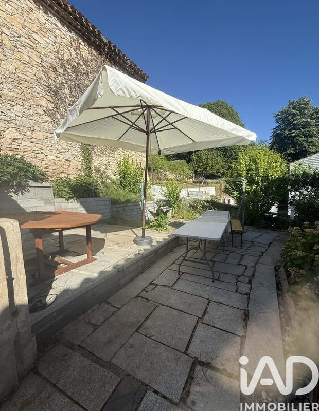 Maison - 140 m² - 5 pièces