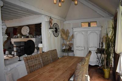 Chaumière - 133 m² - 5 pièces