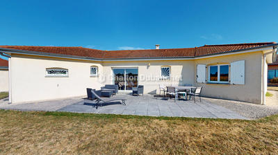 Maison - 150 m² - 7 pièces