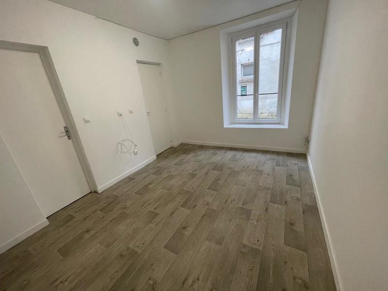 Studio - 28 m² - 1 pièce