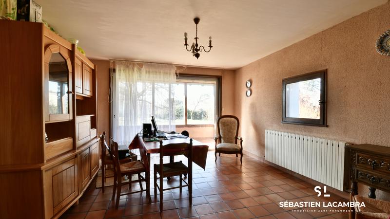 Maison - 186 m² - 8 pièces