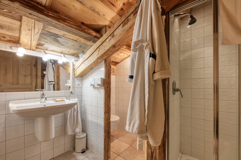 Châlet - 365 m² - 15 pièces