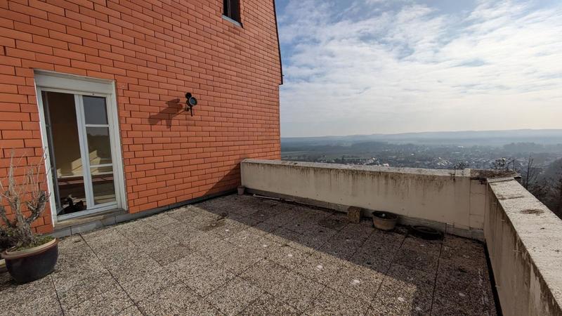 Appartement - 125 m² - 4 pièces