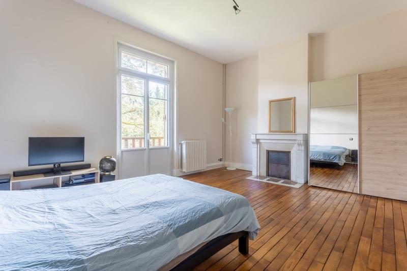 Maison - 289 m² - 8 pièces