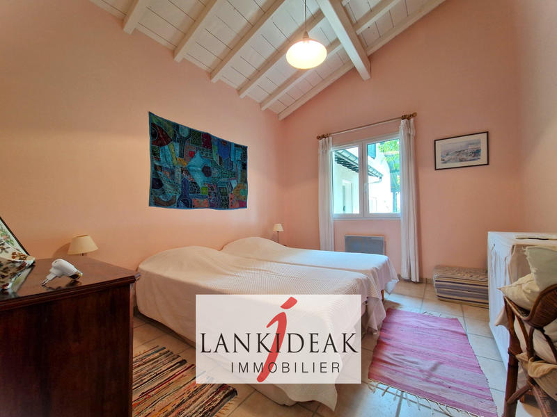 Maison - 194 m² - 6 pièces