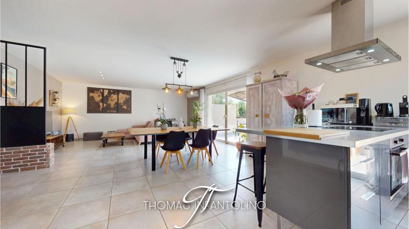 Maison - 125 m² - 5 pièces