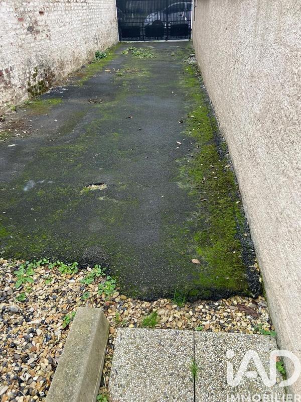 Maison de ville - 100 m² - 5 pièces