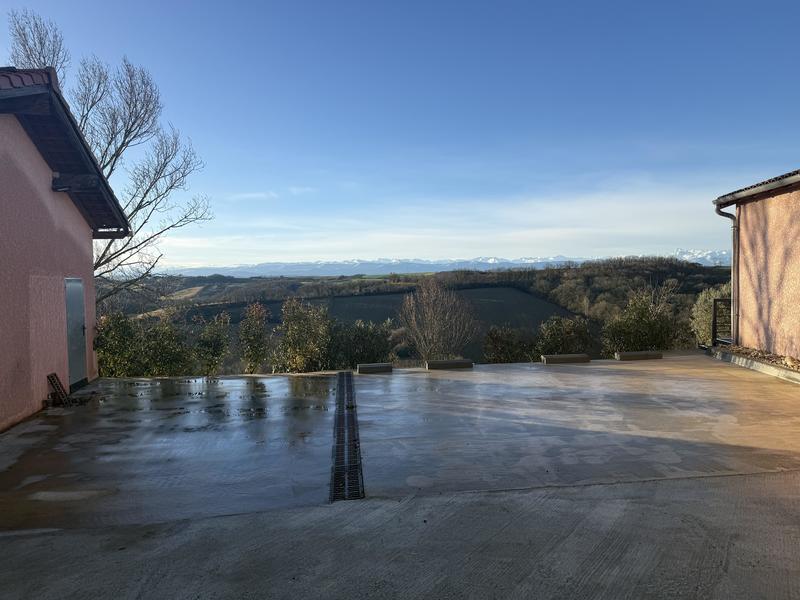 Maison - 170 m² - 6 pièces