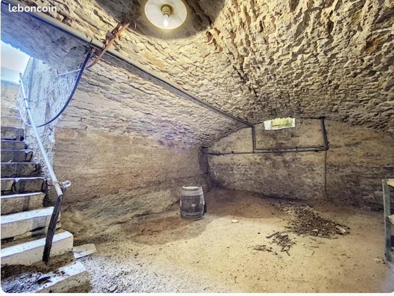 Maison ancienne - 200 m² - 6 pièces