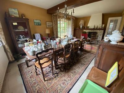 Villa - 240 m² - 9 pièces