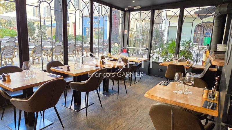 Local commercial - 110 m² - 5 pièces