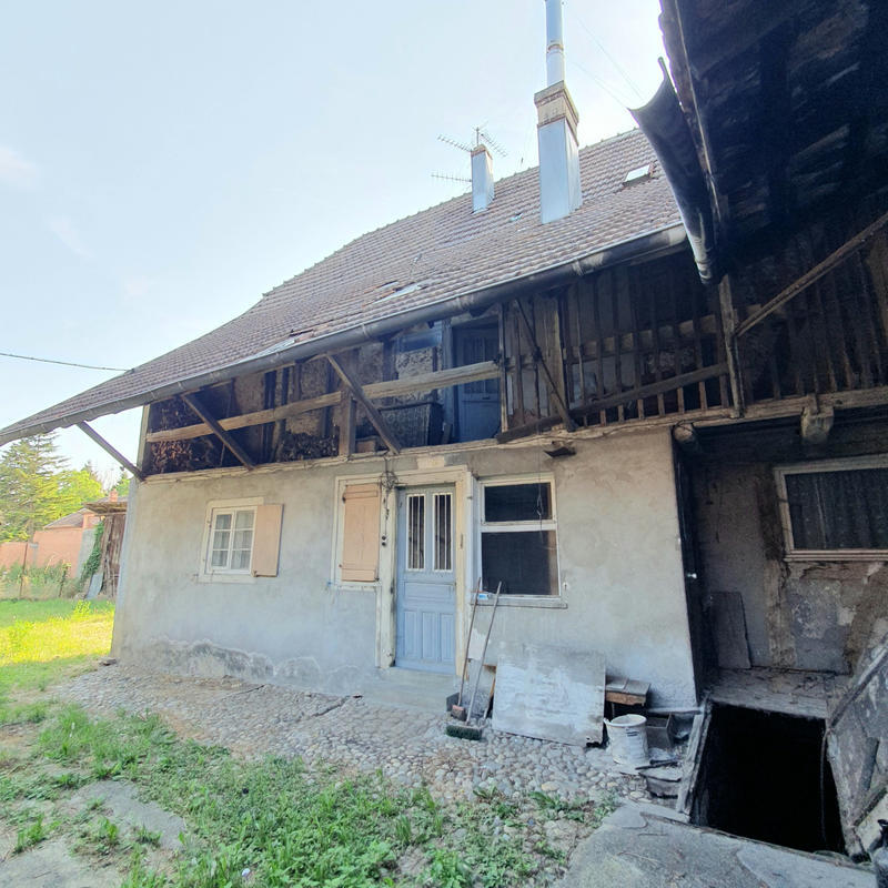 Maison de village - 146 m² - 8 pièces