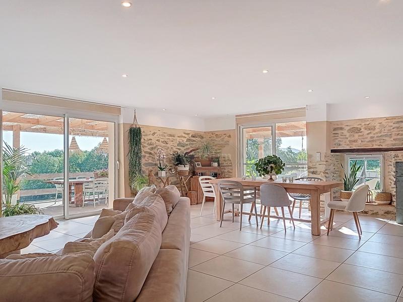 Maison - 142 m² - 5 pièces