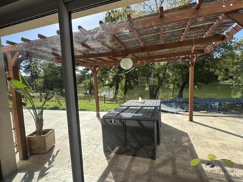 Propriété - 172 m² - 5 pièces