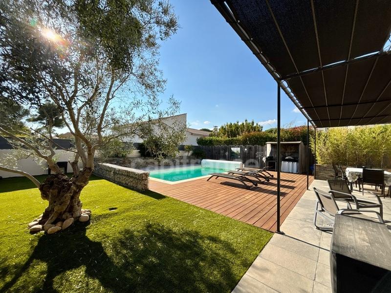 Maison - 146 m² - 5 pièces