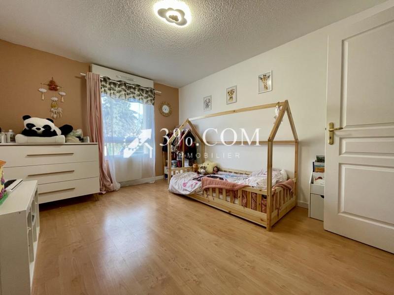 Appartement - 87 m² - 3 pièces