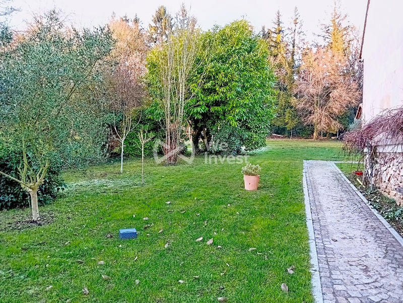 Maison contemporaine - 340 m² - 10 pièces