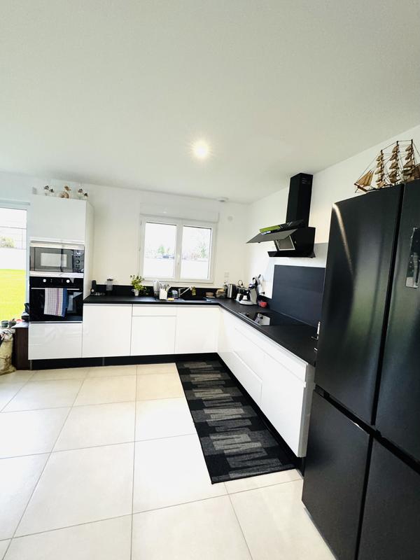 Villa - 103 m² - 5 pièces