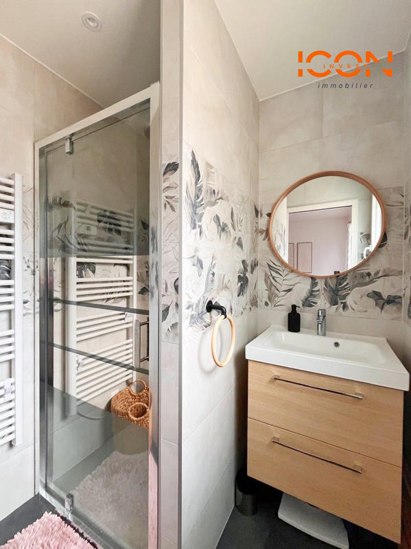 Maison - 98 m² - 5 pièces