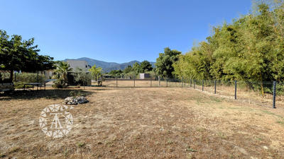 Villa - 100 m² - 5 pièces