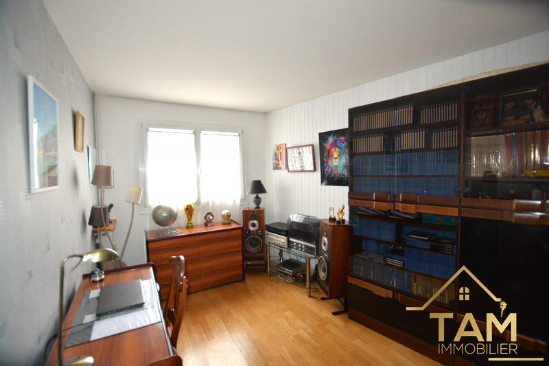 Appartement - 103 m² - 5 pièces