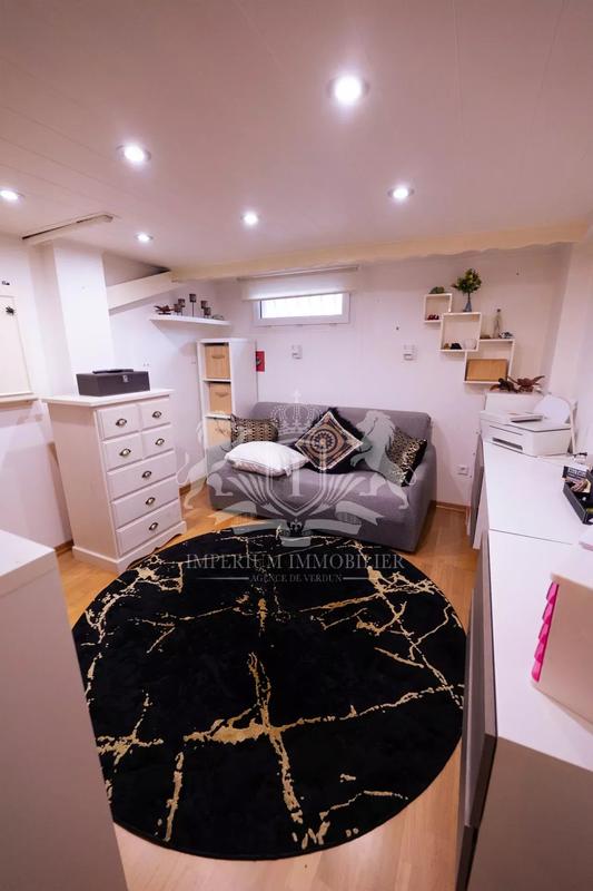 Maison - 143 m² - 7 pièces