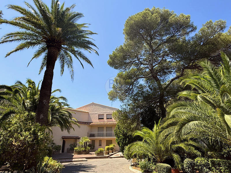 Appartement - 87 m² - 3 pièces