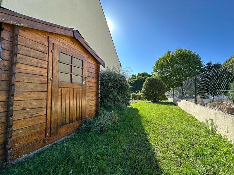 Maison - 94 m² - 5 pièces