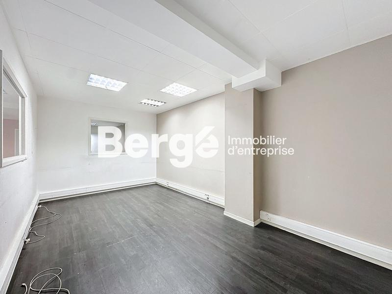 Local commercial - 302 m²