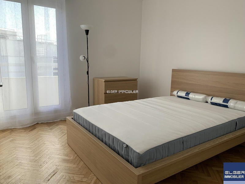 Appartement - 105 m² - 5 pièces