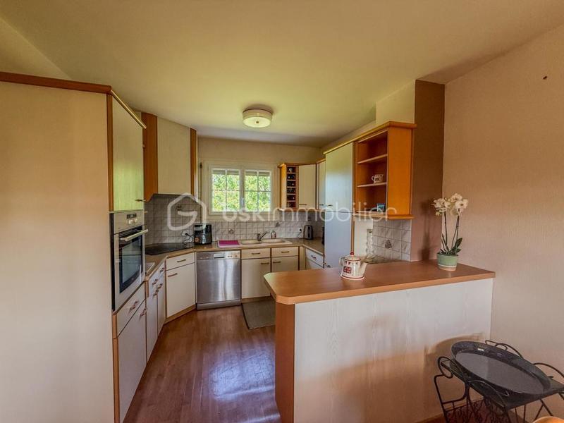 Maison - 146 m² - 6 pièces