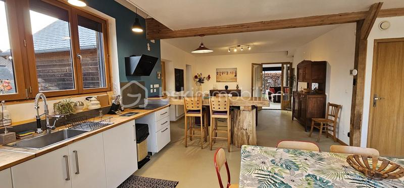 Maison - 147 m² - 5 pièces