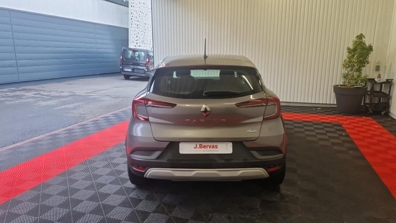 Renault Captur E-Tech Plug-In 160 - 21 Business